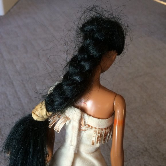 Pocahontas doll - Picture 5 of 12